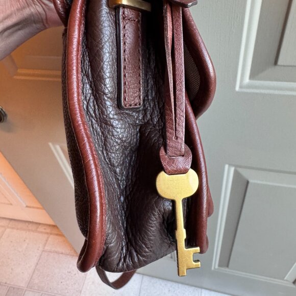 Fossil Heritage Top Handle Crossbody Bag Black & Brown Pebbled Leather - Picture 6 of 15